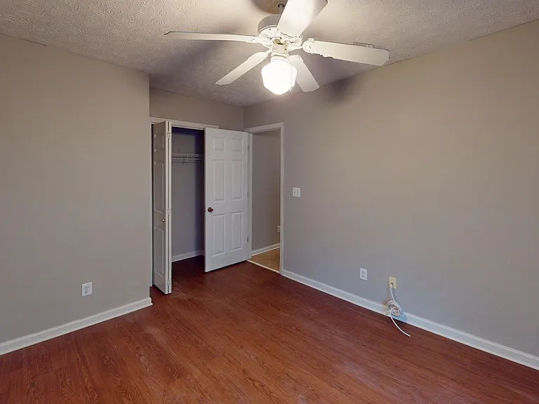 860 Autumn Ridge Rd — Photo 14