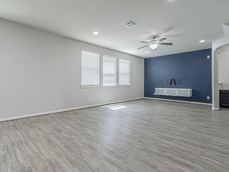 13214 Bucktree Dr — Photo 15