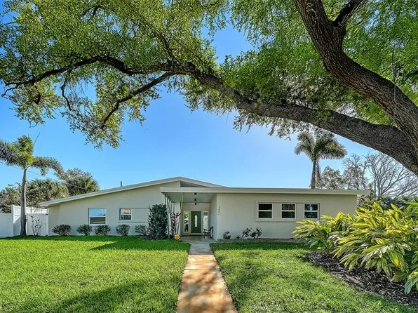 3451 Fair Oaks Pl, Sarasota, FL 34239