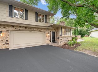 7205 Bristol Cir, Edina, MN 55435