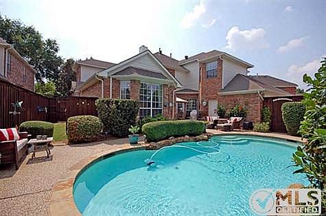 3rd image of 3721 Waddell Dr