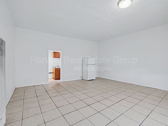 4th image of 1247 23rd St #2245
