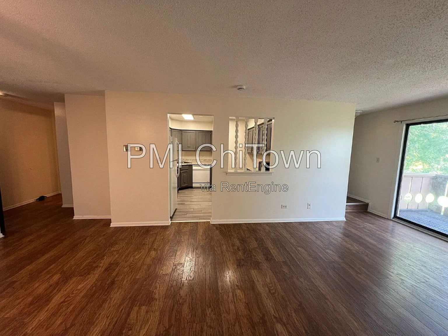 2 bed, 1.5 bath, 948 sqft, $1,800 — Photo 4