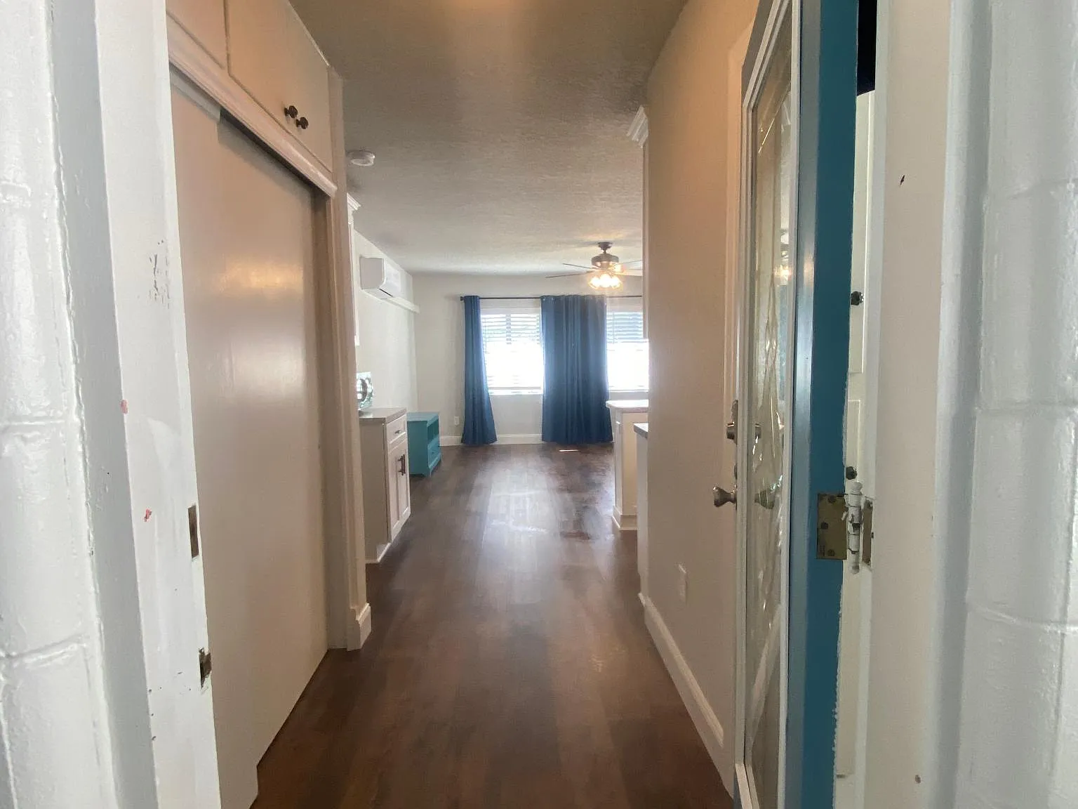 207 E 10th Ave — Photo 3