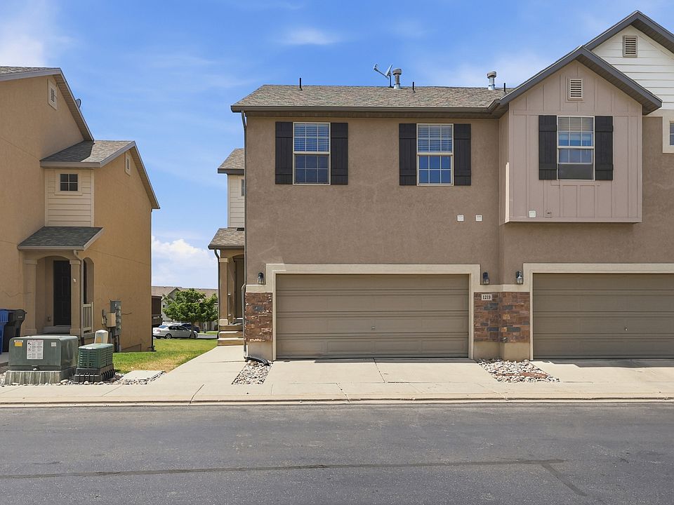 1st image of 1219 Firefly Dr