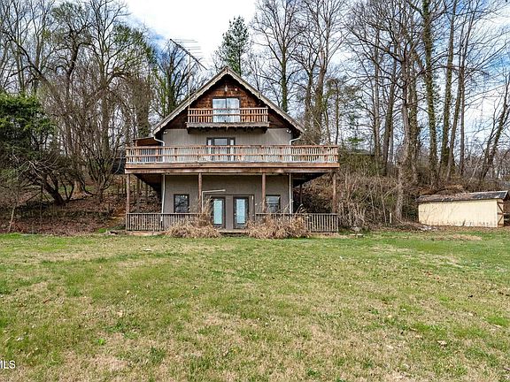 3rd image of 101 Taylor Town Rd