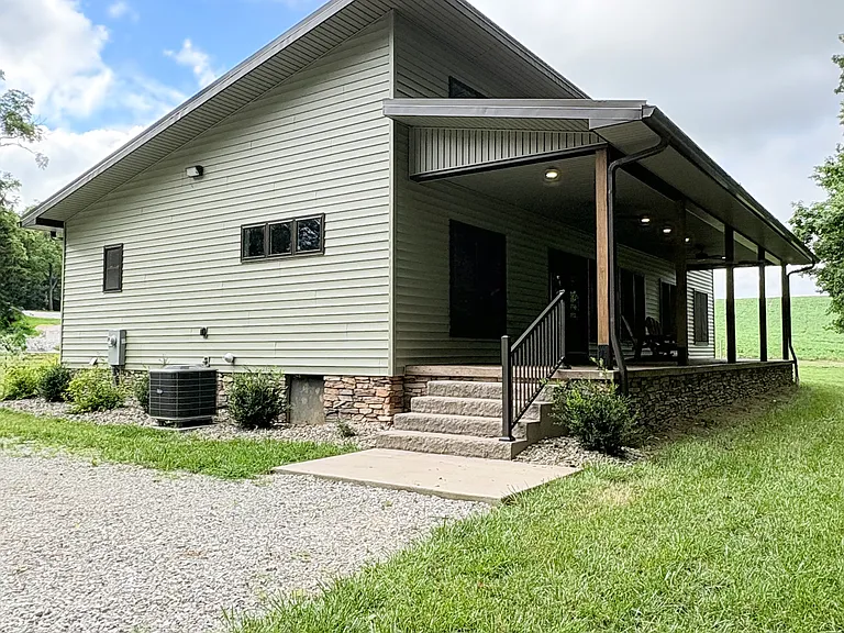 925 Clifton Church Rd — Photo 28