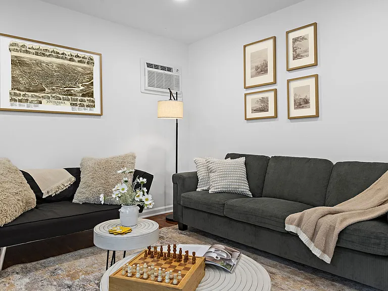 174 Clay St #1 — Photo 10