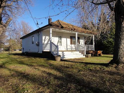 2nd image of 412 N 4th Ave