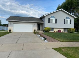 13630 Highland St, Cedar Lake, IN 46303