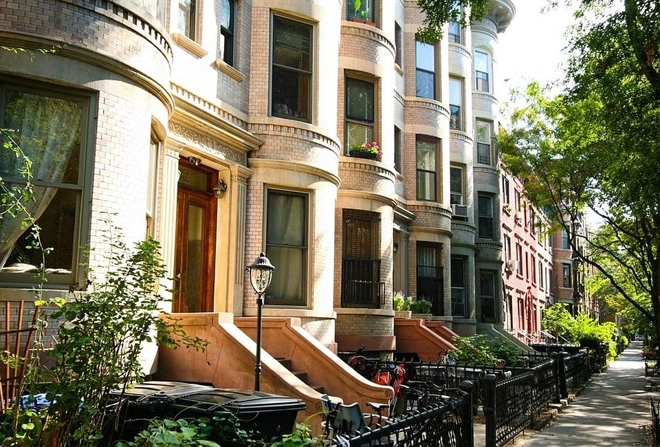 1st image of 479 12th St APT 1L