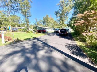 305 Oakbourne Ave, Absecon, NJ 08205