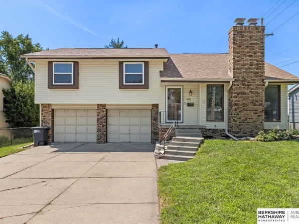 7435 Nina St, Omaha, NE 68124