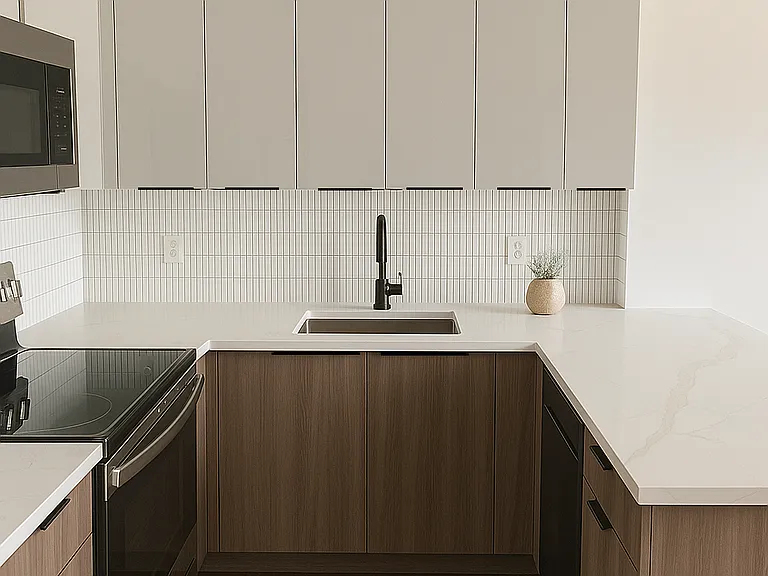 7-15 School St #2 — Photo 2