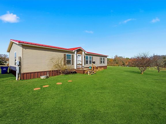 4th image of 1949 Greer Rd