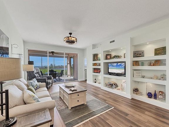 3rd image of 13313 Gasparilla Rd #C202