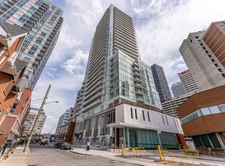 33 Helendale Ave #418, Toronto, ON M4R 0A4
