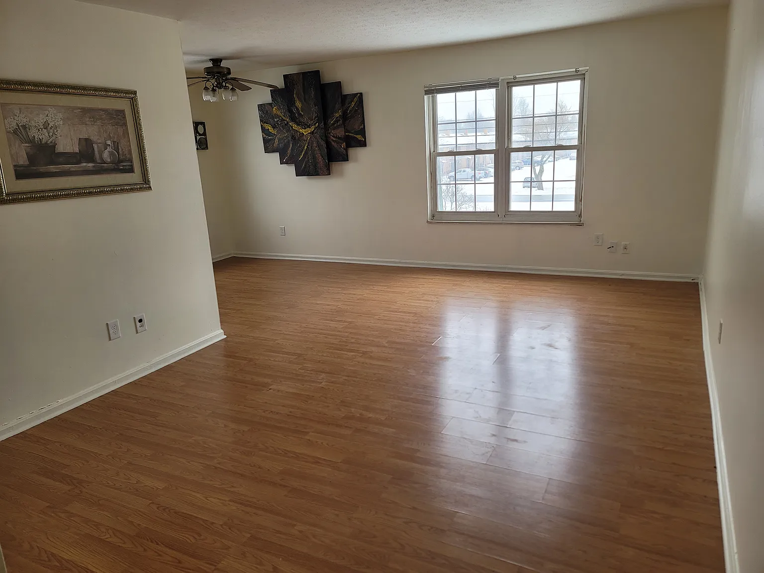 2 bed, 836 sqft, $1,400 — Photo 3