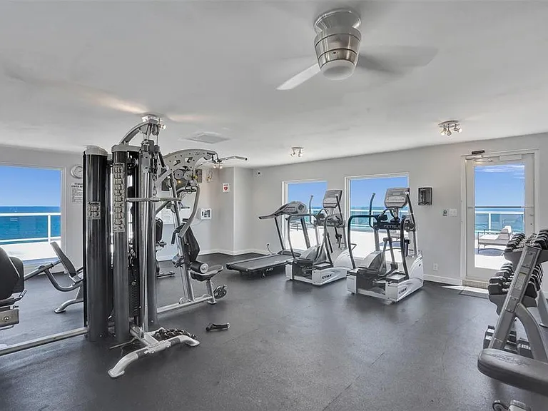 2841 N Ocean Blvd #1508 — Photo 21
