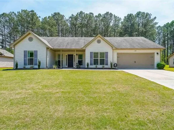 1004 Double Tree Dr, Monroe, GA 30655