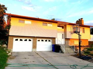 2017 S Bonneview Dr, Bountiful, UT 84010