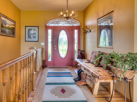 5th image of 127 Grace Ln