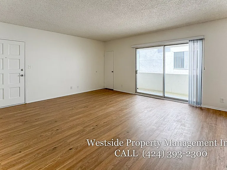 1111 Lincoln Blvd #7 — Photo 4