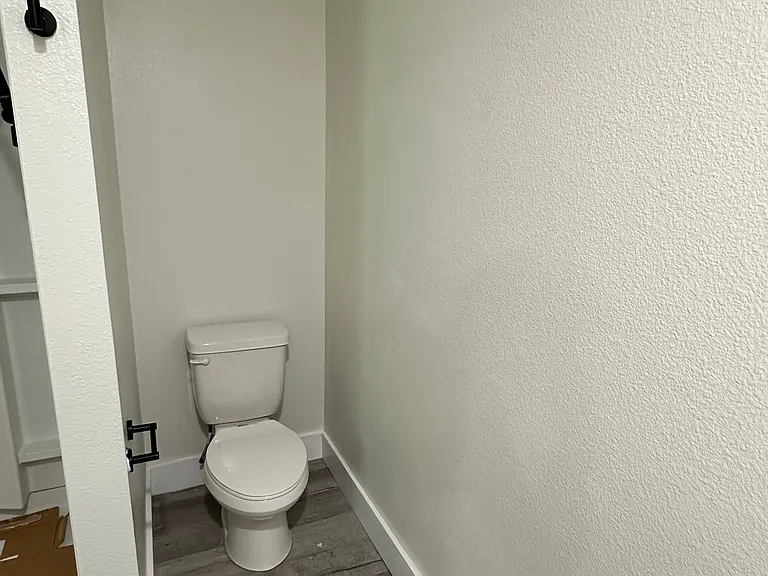 176 Pine Grove Dr — Photo 25