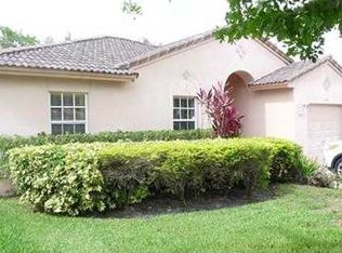 11973 SW 17th Ct, Hollywood, FL 33025