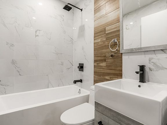 2nd image of 2781 Claflin Ave #3A