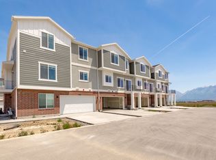 4206 W Dead Horse Ct, Riverton, UT 84096
