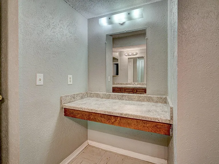 3817 Bradfred Dr #3817 — Photo 11