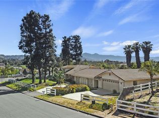 18175 Golden Leaf Ln, Riverside, CA 92504