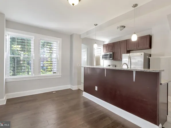 3903 Ridgewood Ave, Baltimore, MD 21215