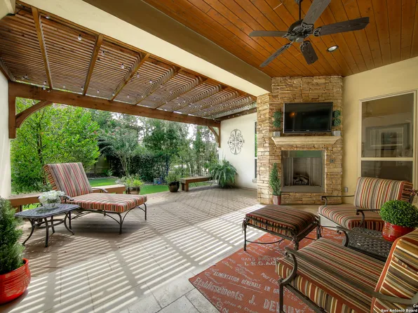 22314 VIAJES, San Antonio, TX 78261