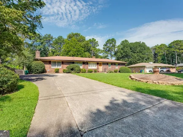 1419 Jon Juca Ct, Stone Mountain, GA 30088