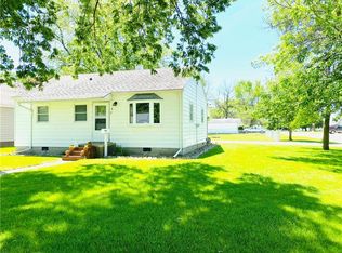 807 E Elm St, Hoopeston, IL 60942