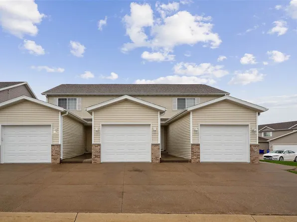 13 Alydar Dr, North Liberty, IA 52317