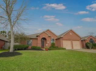 3014 Regata Run Dr, Friendswood, TX 77546