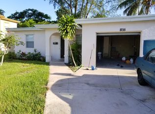 1235 W 10th St, Riviera Beach, FL 33404