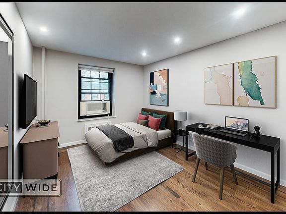 5th image of 30 Charlton St APT 3B