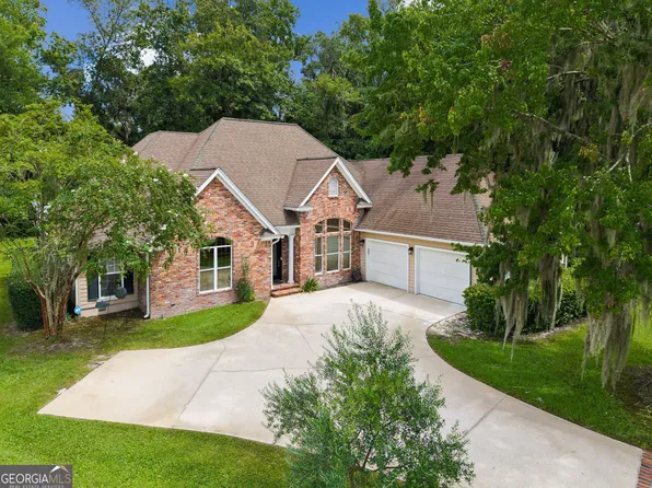 912 Riverview Dr E, Saint Marys, GA 31558