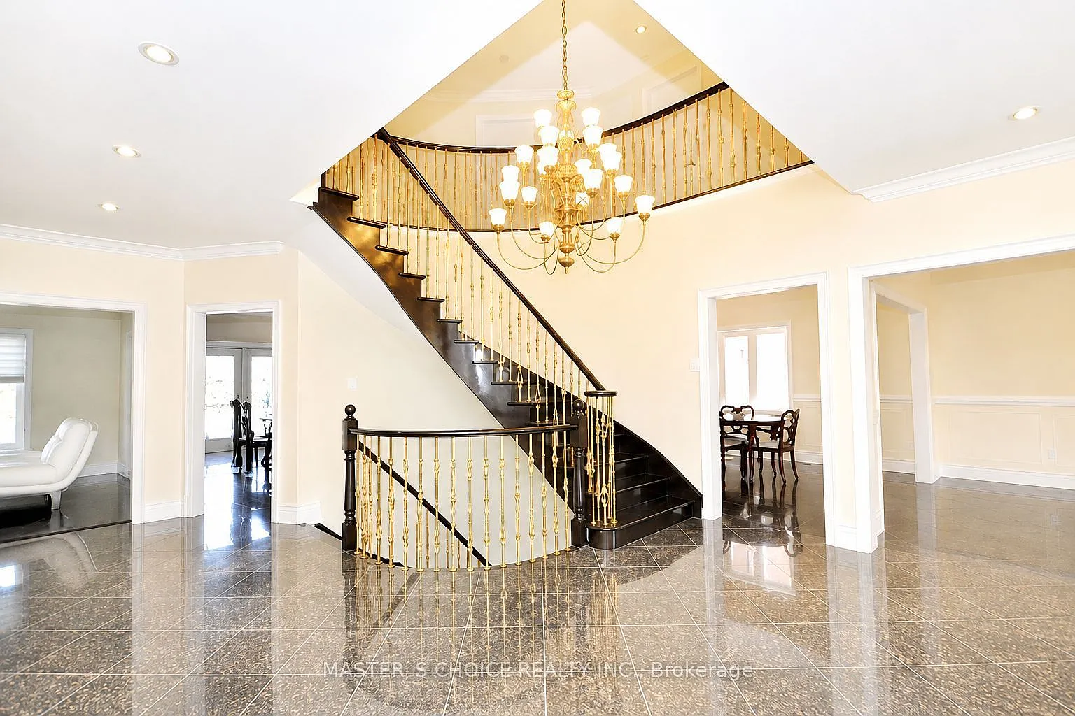 5 bed, $5,700 — Photo 2
