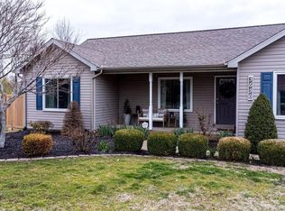 5650 Michael Dr, Paducah, KY 42003