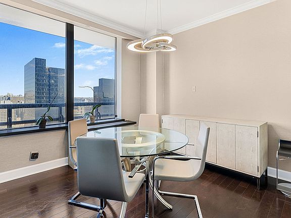 3rd image of 418 E 59th St #34AF
