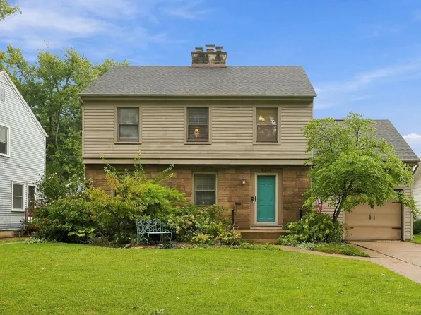 2340 Indian Village Blvd, Fort Wayne, IN 46809
