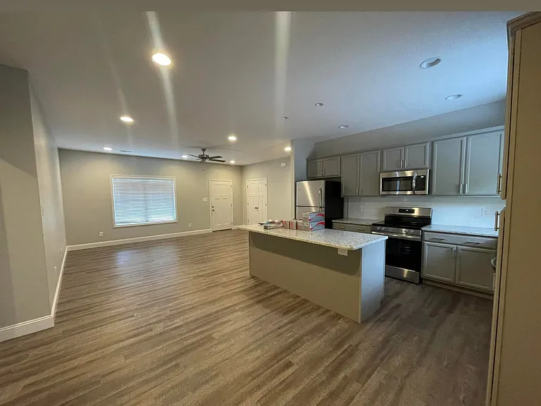 3520 Emma Grace Way #3520 — Photo 5