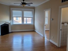 2000 Spring Dr