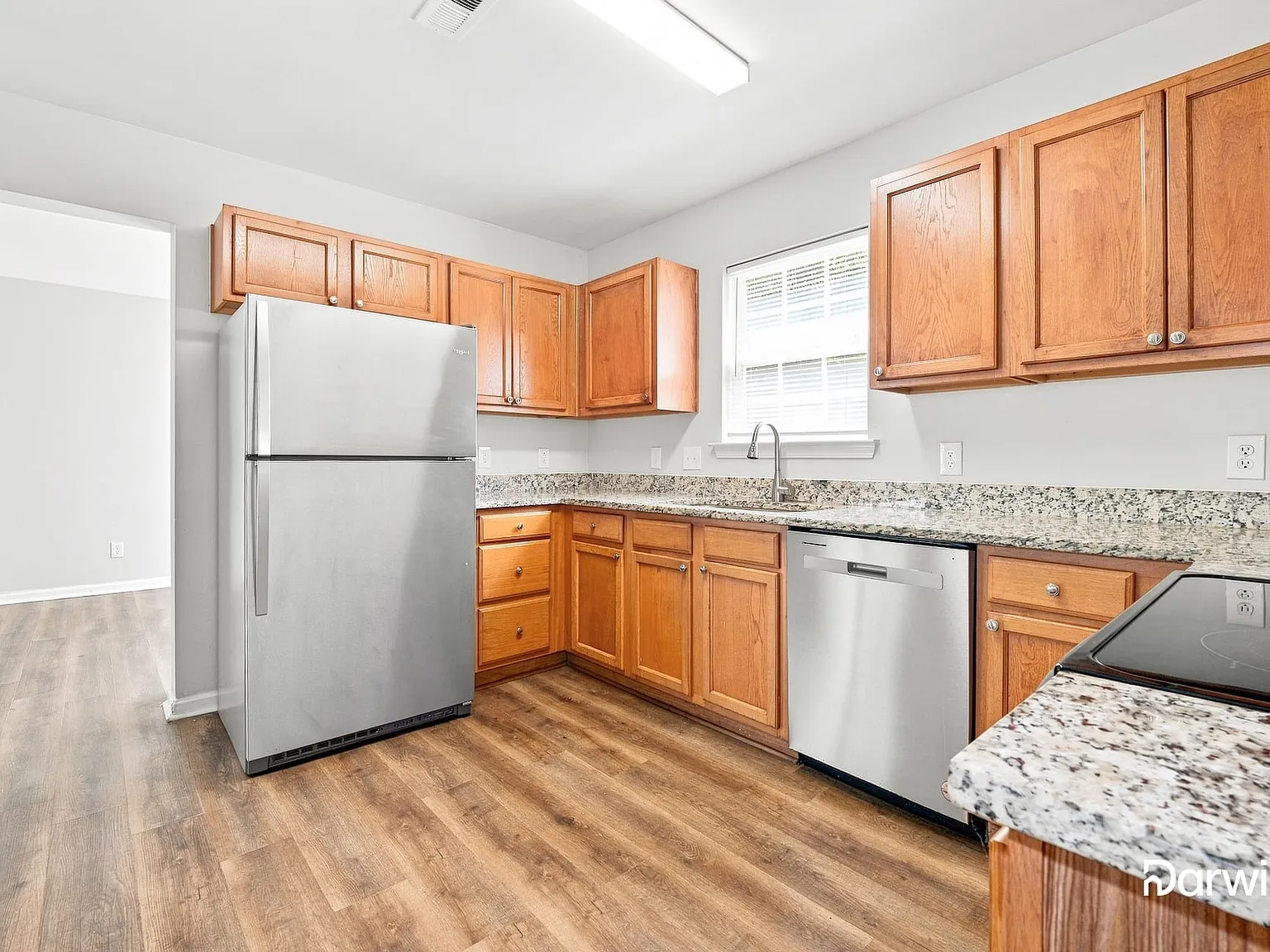 3 bed, 2.5 bath, 1537 sqft, $1,875 — Photo 2