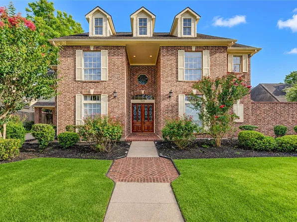 1131 Plantation Dr, Richmond, TX 77406